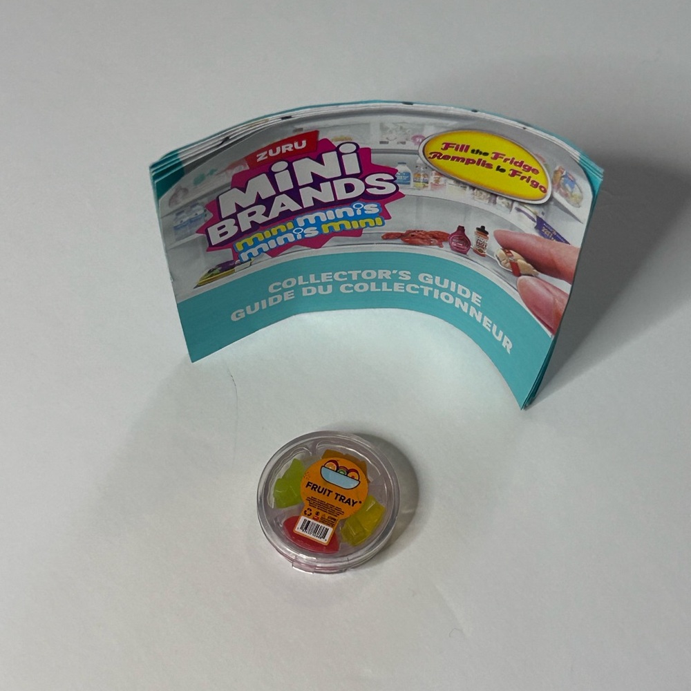 Zuru Mini Brands Fill the Fridge Fruit Tray